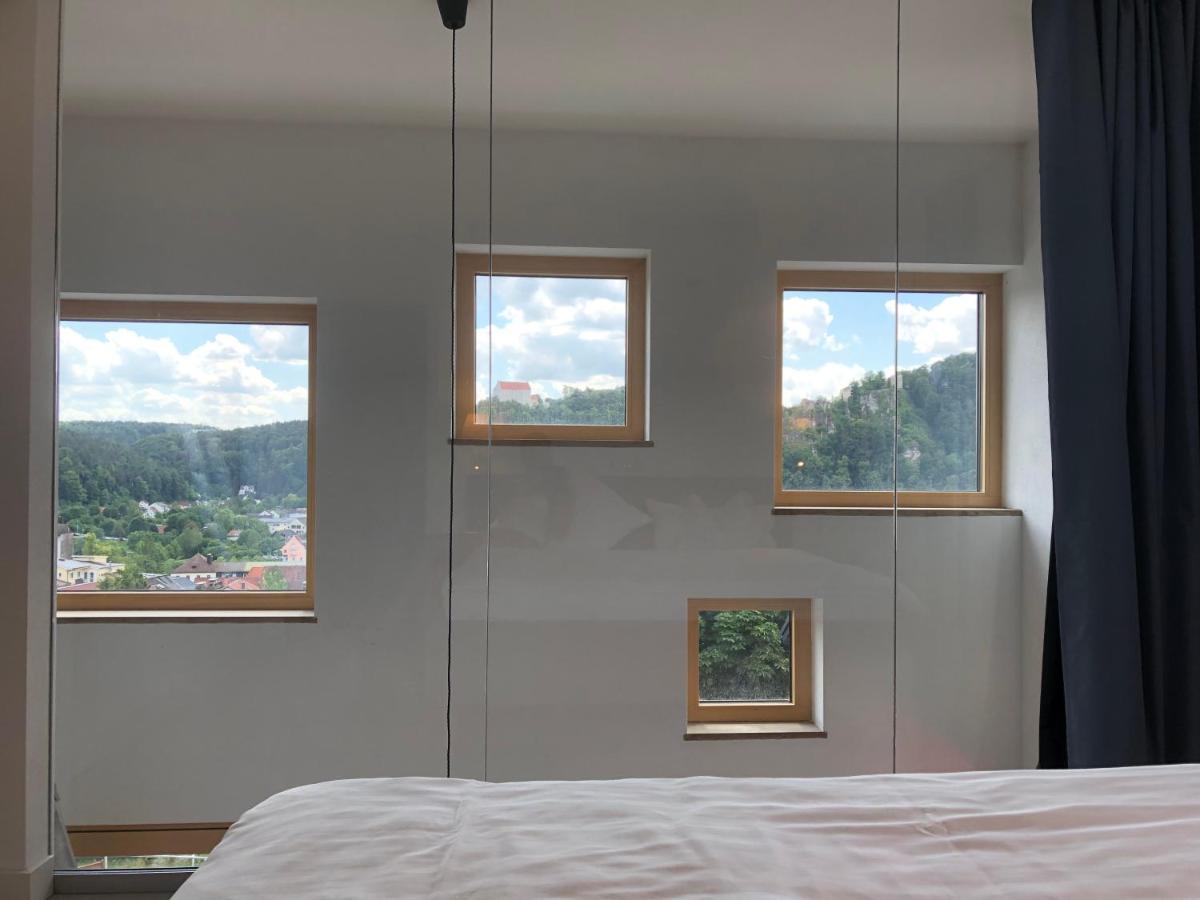 Ferienchalet Burgenblick リーデンブルク エクステリア 写真