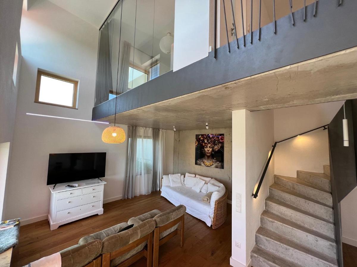 Ferienchalet Burgenblick リーデンブルク エクステリア 写真